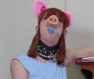 Abased bondage & discipline pig victim tongues her doms arse